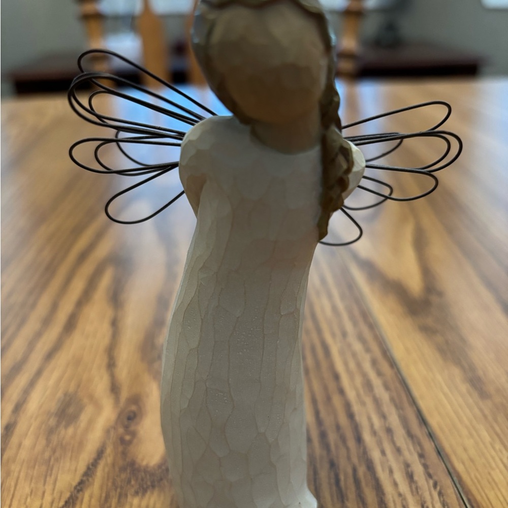 Willow Tree Thank You figurine.